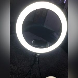 Ring light